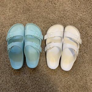 2 pairs of sandals